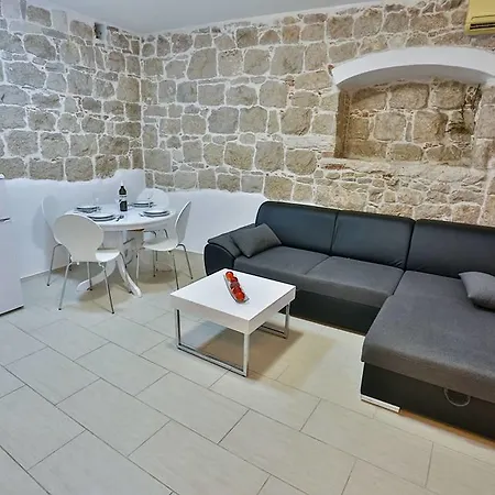 Apartment Gojsa