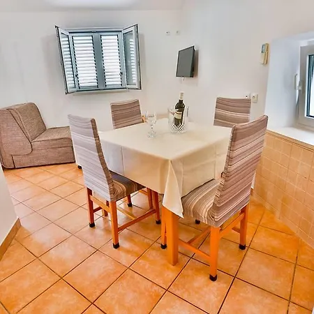 Gojsa Apartment